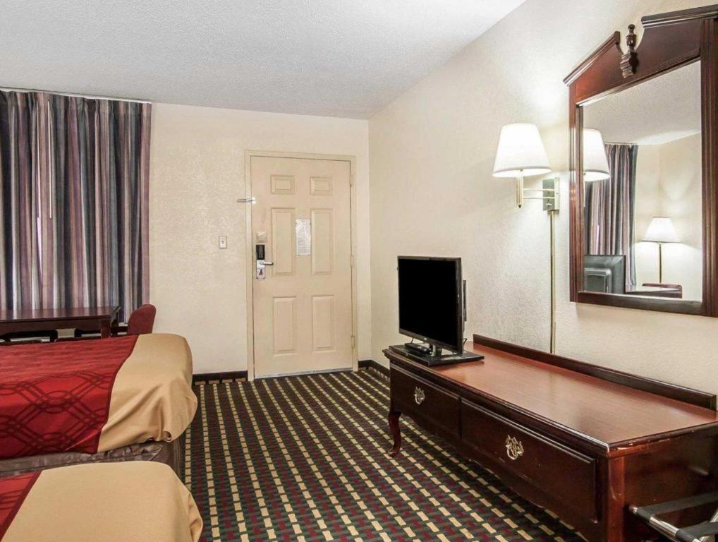 Econo Lodge Inn & Suites I-20, Exit 73 Tuscaloosa Luaran gambar